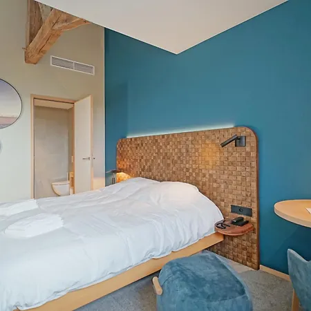 Domaine De L'ambassadeur * Léglise